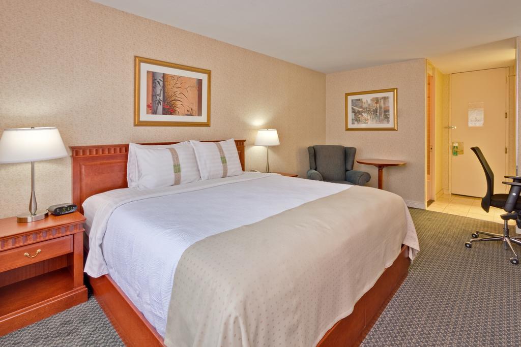 Holiday Inn Montreal Midtown, Montreal
